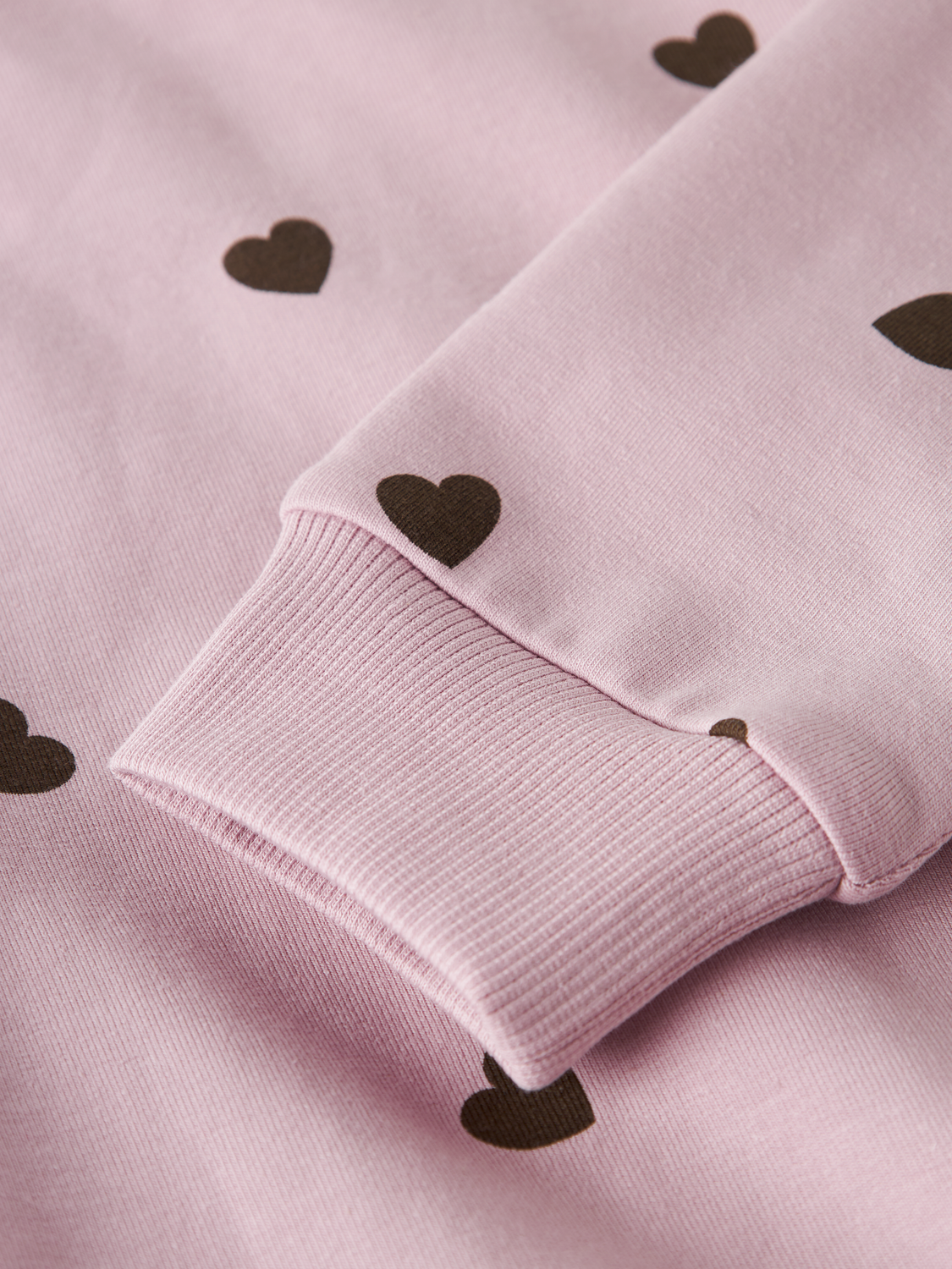 model_shot-front_full